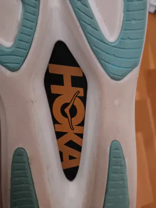 Zapatillas Hoka Rocket x2 Placa Carbono