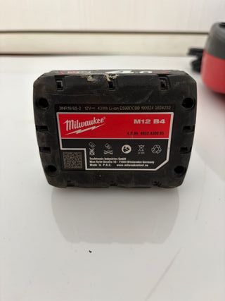 Taladro Milwaukee M12 Fuel + 2 Baterías