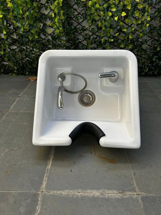 Lavacabezas Peluquería Blanco y grifería incluida