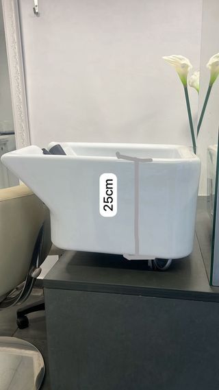 Lavacabezas Peluquería Blanco y grifería incluida