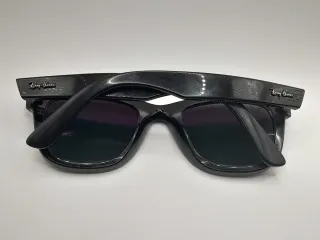 Ray-Ban Wayfarer Reverse RB R0502S 6677VR Negras.