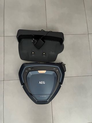 Aspirador Robot AEG RX8