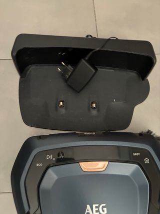 Aspirador Robot AEG RX8
