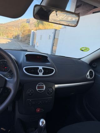 Renault Clio 2011