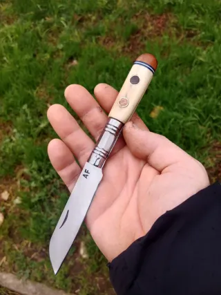 Navaja Taramundi AF o se cambia