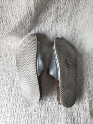 Sandalias plateadas mujer talla 40 de meter planas