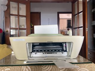 Impresora HP DeskJet 2722