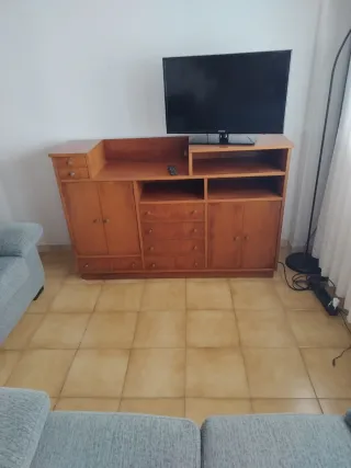 Mueble auxiliar de madera
