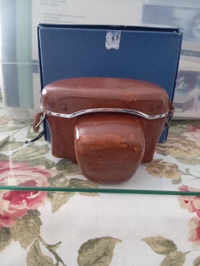 Cámara Yashica Minister Plata y Negra