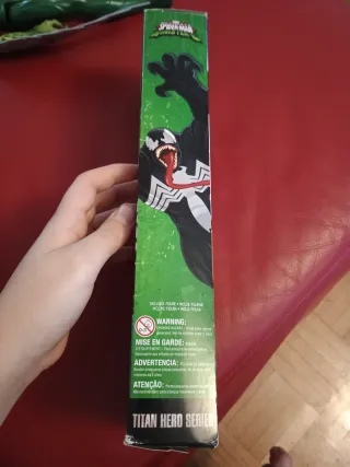 Venom Titan Hero Series Juguete Marvel 30cm