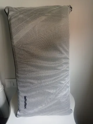 Almohada de gel Lattoflex nueva