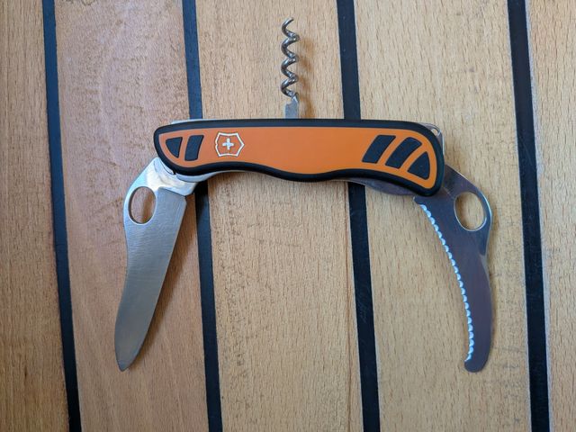 Navaja Victorinox Hunter Naranja