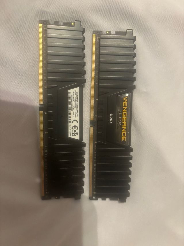 Corsair Vengeance LPX DDR4 2x8GB 16GB RAM