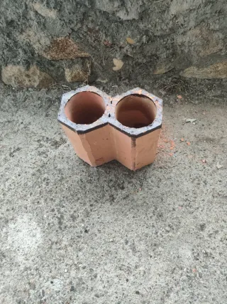 Botellero de cerámica doble