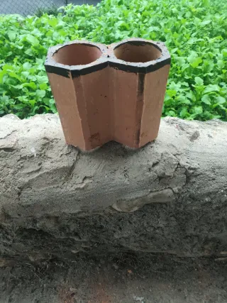 Botellero de cerámica doble