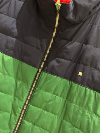 Chaleco reversible azul y verde