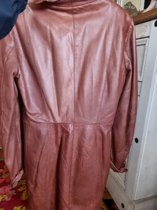 Chaqueta de piel Mango tipo chaqué