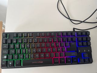 Teclado Gaming Trust THADO TKL RGB