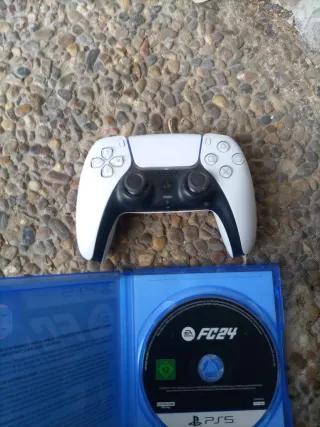 Lote Mando PS5 + FC 24