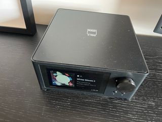 Amplificador NAD C700 Negro