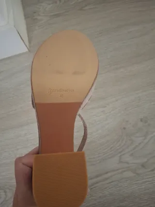 Zapatos de tacón rosa