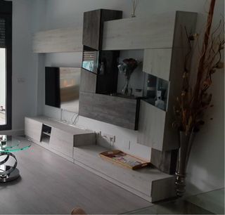 Mueble modular marrón y gris