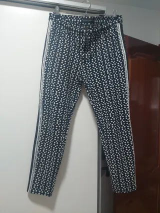 Pantalones de mujer con lunares