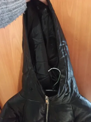 Abrigo acolchado negro mujer