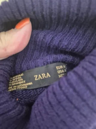 Jersey cuello alto sin mangas Zara morado