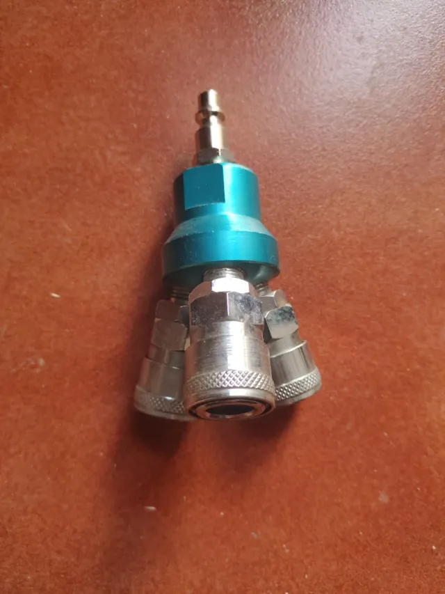 Adattatore 3 uscite aria compressa