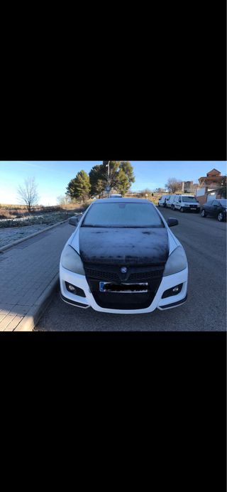 Calandra vauxall opel astra H