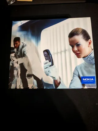 Nokia 6600 Charger & Phone