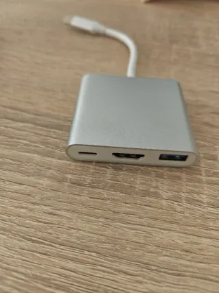 Adaptador 3 en 1 USB-C HDMI SD. 4k