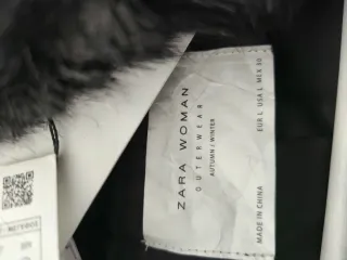 Abrigo Zara Piel Sintética Negro Elegante