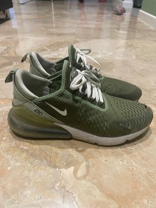 Nike Air Max 270 Verdi Mis. 41