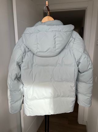 Abrigo Uniqlo Plumas sin costuras Talla S