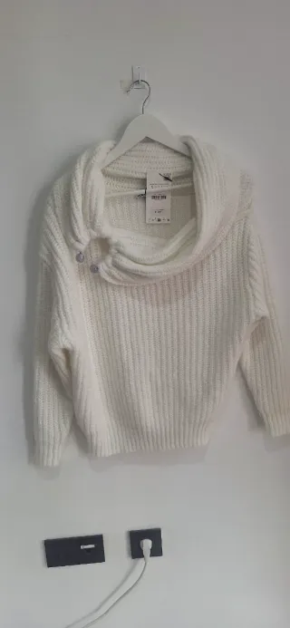 Jersey Zara Blanco Cuello Alto