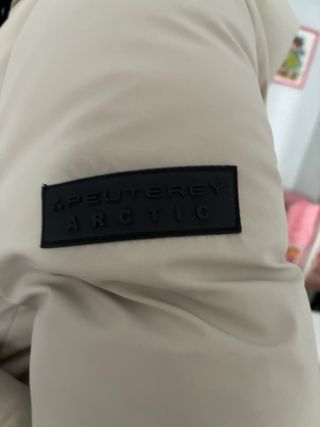 Plumífero Peuterey Beige y Negro