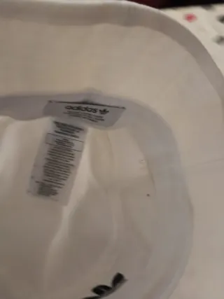 Gorro pescador Adidas blanco