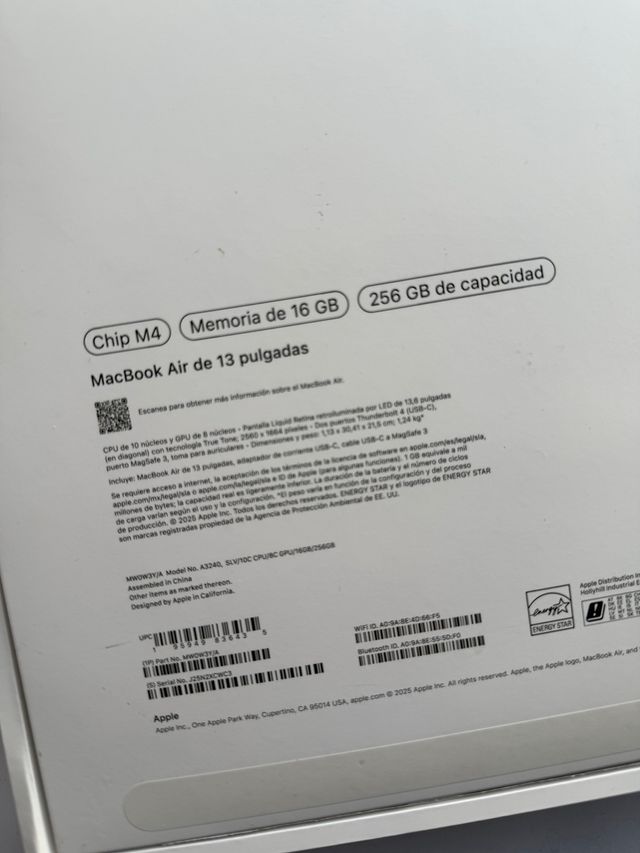 MacBook Air M4 256GB - COMO NUEVO