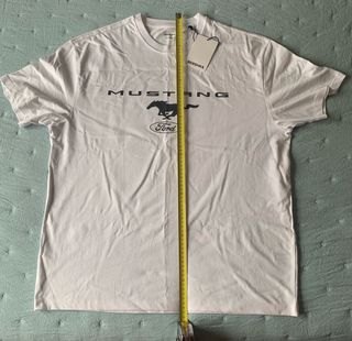 Camiseta Bershka Mustang Ford Talla L