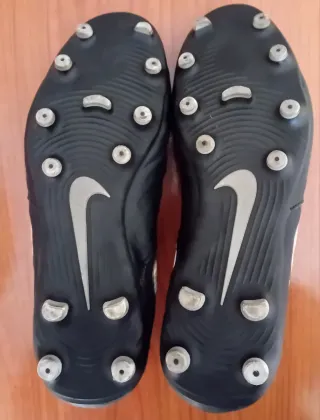 Zapatillas Fútbol Nike Tiempo T 44 . Sin cordones