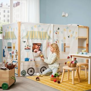 Cortina para cama infantil IKEA