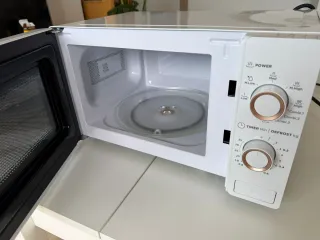 Microondas con grill  Midea Blanco y Dorado