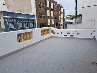 Casa adosada en alquiler en Arenales - Lugo - Avenida Marítima en Palmas de Gran Canaria(Las)