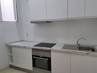 Casa adosada en alquiler en Arenales - Lugo - Avenida Marítima en Palmas de Gran Canaria(Las)