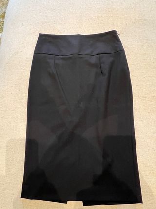 Falda tubo midi Zara negra Talla XS