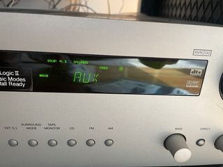 Amplificador Arcam A/V Surround Sound