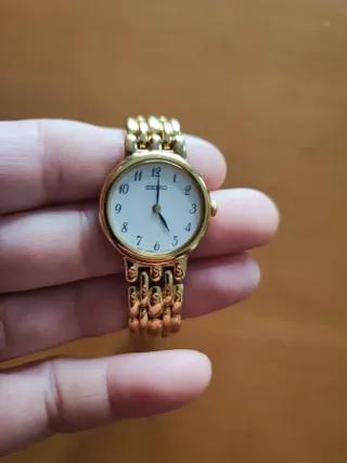 Reloj Seiko Dorado Mujer