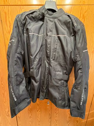 Chaqueta Moto Negra con Protecciones